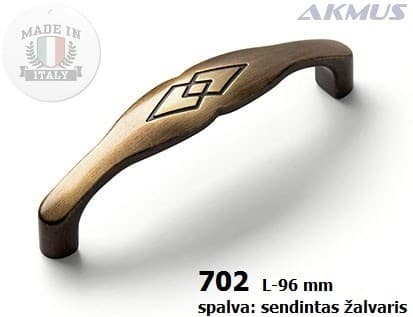 702